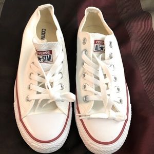 Brand NEW never worn Converse All Star